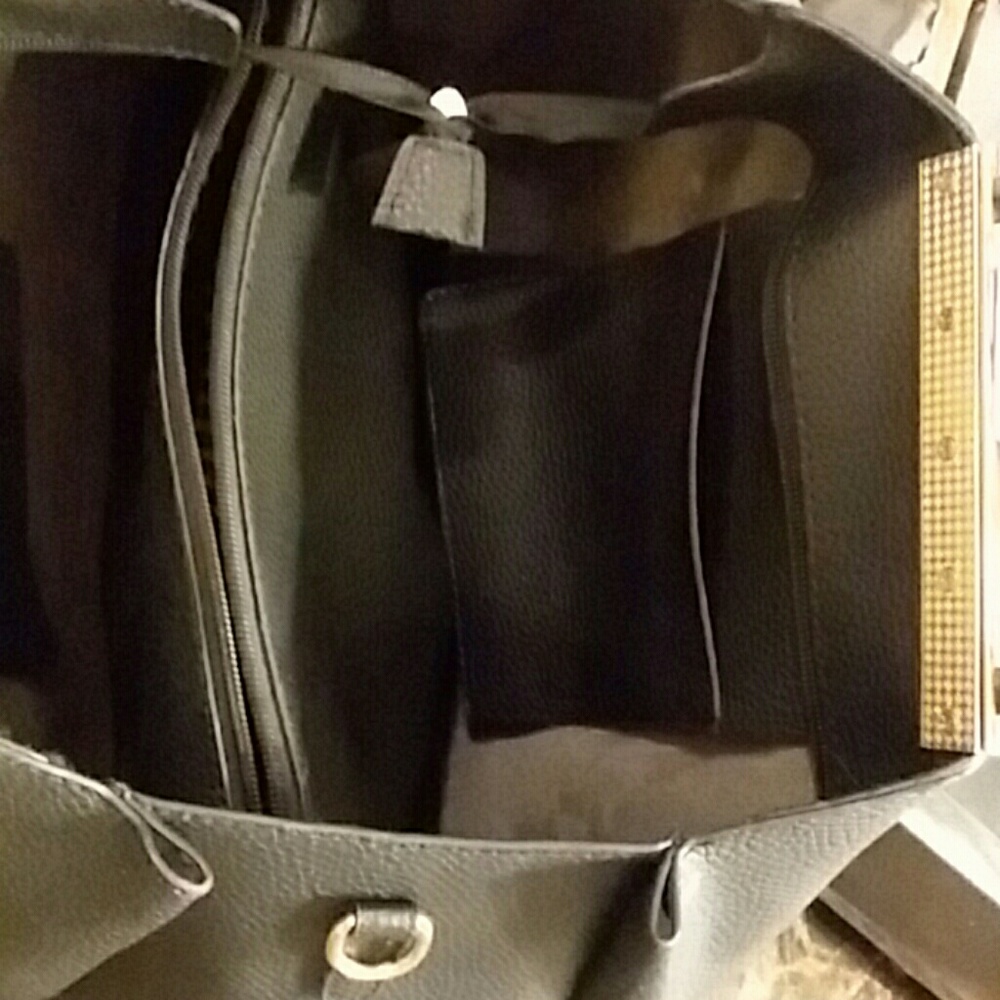 Bag - Picture 3 of 4